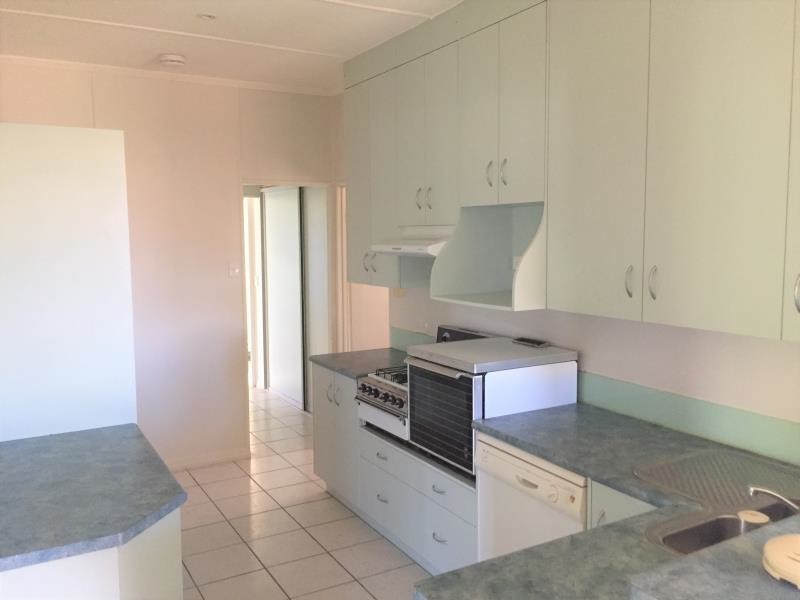 15 Bapaume Street, Wandal QLD 4700